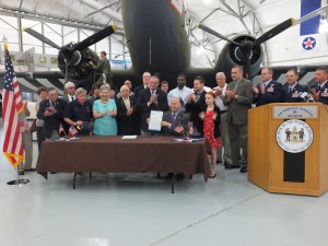 Governor Markell signs House Bills 296 and 324.