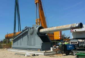 Mighty Mo's big gun moved to permanent resting place