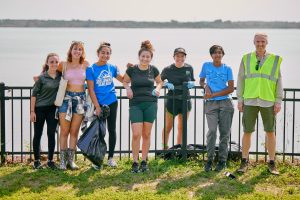 Volunteers at the Delaware Coastal Cleanup