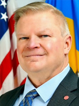 DPH Director Steven Blessing